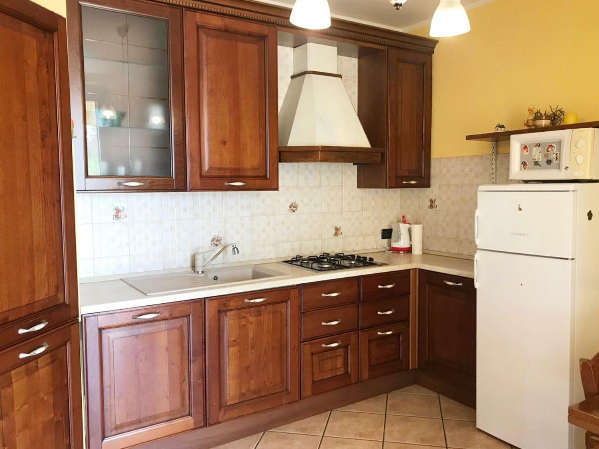 מנרבה דל גארדה Villa The Sweet Rose With Pool מראה חיצוני תמונה
